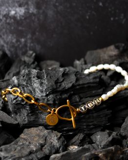 Collar en oro con perlas personalizable de Tábano Store