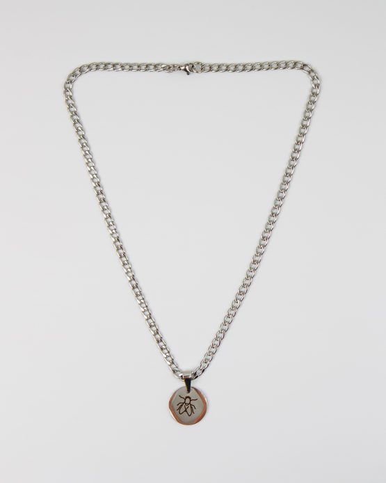 Collar tipo medalla con cadena de eslabones unisex en plateado de Tábano Store