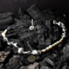 Collar yin yang de perlas en color plata Tábano Store